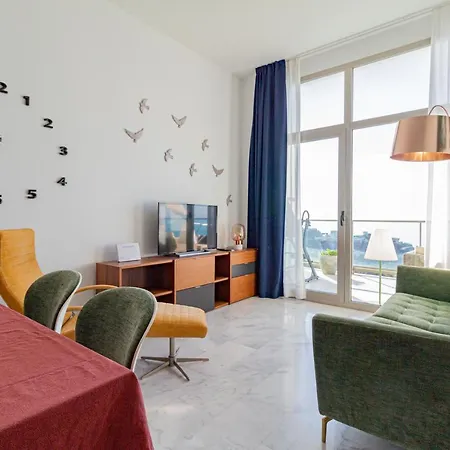 Sunny Penthouse On The 41st Floor In Torre Lugano, With Pool And Garage