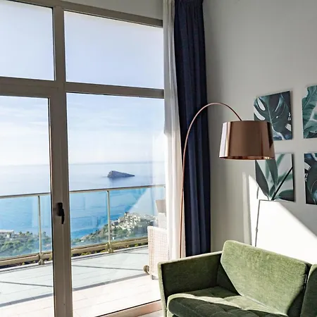 Sunny Penthouse On The 41st Floor In Torre Lugano, With Pool And Garage Benidorm