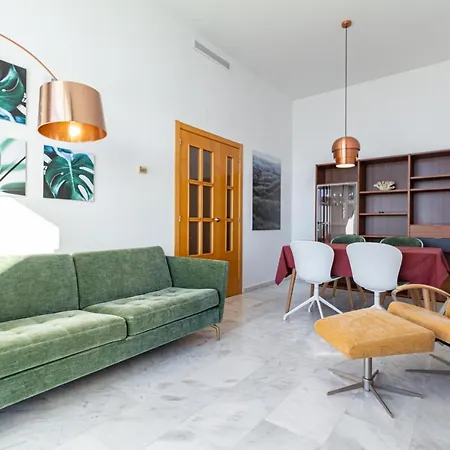 Sunny Penthouse On The 41st Floor In Torre Lugano, With Pool And Garage