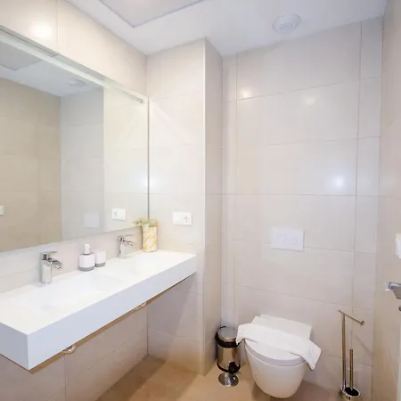 아파트 Sakura Luxury Poniente 베니돔