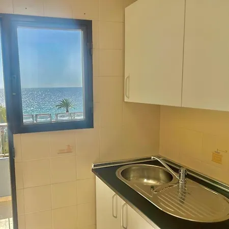 Acogedor Piso 2° Linea De Playa! * Benidorm
