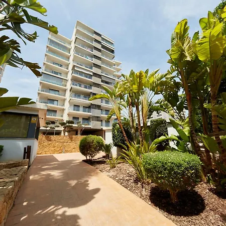 Apartamento Beachside Luxe 1br: New & Chic *