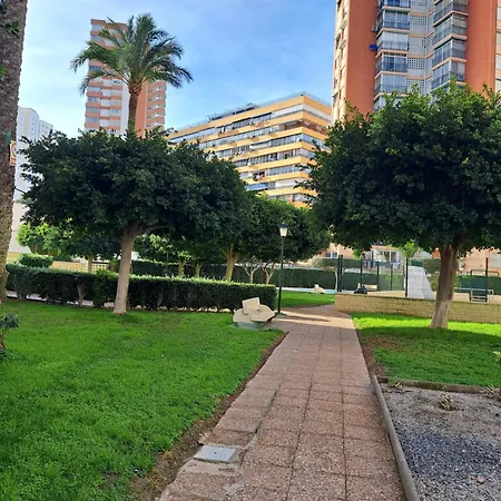 Urbanizacion Condor * بينايدورم