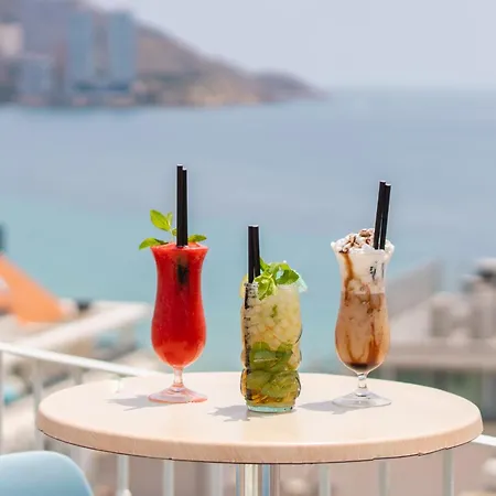 Hotel Queens - Adults Only 2*