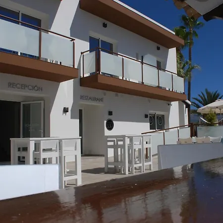Moli Boutique 3*