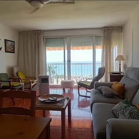 Apartment Acapulco Luxe Piso 3 En 1a Linea Playa Poniente Vistas Al Mar Espectaculares Y De Luxe Con Acceso A Piscina Y Garaje Privado Benidorm