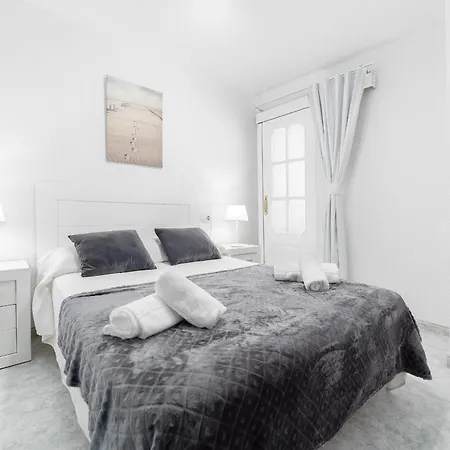 Luxury Primerisima Linea Playa Poniente Con 6,5 Mts De Vistas Frontales Al Mar * Benidorm