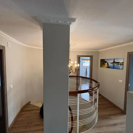 Appartement Avec Vue Sur La Et Les Montagnes 360 M De La Benidorm