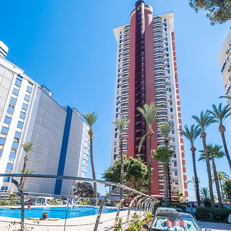 Damas 23-e Levante Apartment