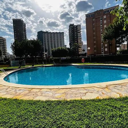 Appartement Avec Vue Sur La Et Les Montagnes 360 M De La