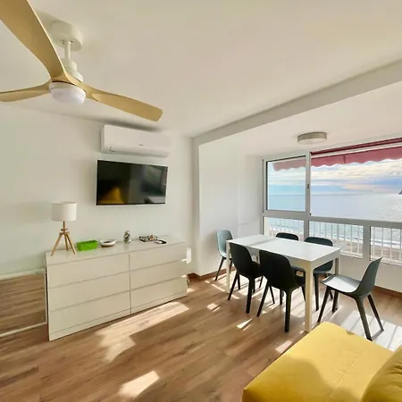 Apartment Poniente Luxury Seafront *