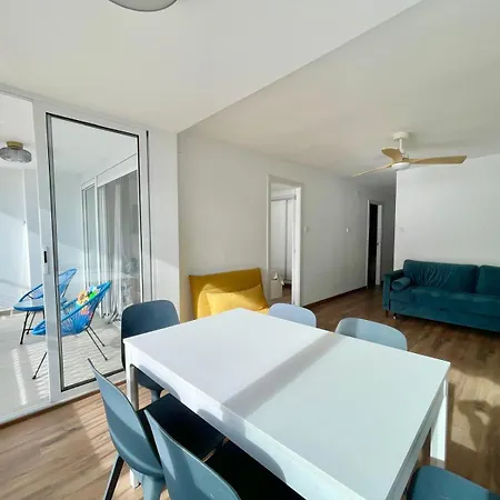 Apartment Poniente Luxury Seafront *