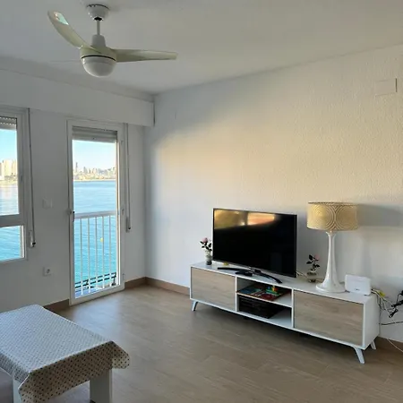 펜션 Bonito Triplex Con Increibles Vistas 베니돔