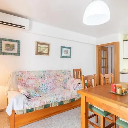 Familias En Edificio Acacias Apartment Benidorm