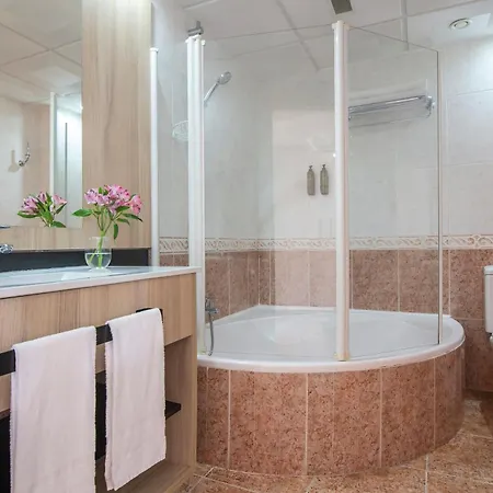 Hotel Benidorm East By Pierre & Vacances Hotel Benidorm