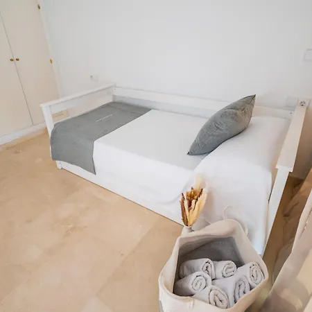 Torre Pinar 18-b Апартаменты