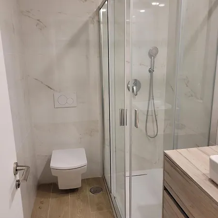 Apartment 20 - Arena *