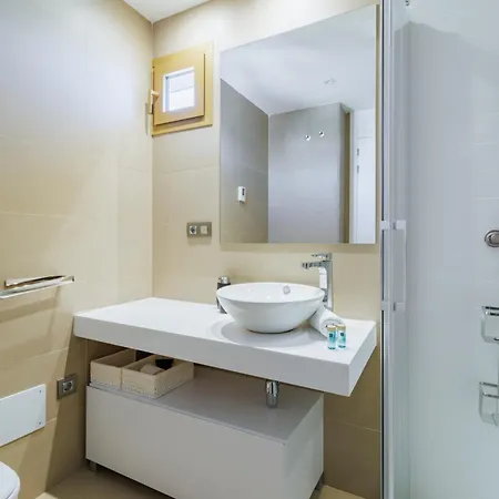 Intempo By Holuxe - 216 - 21st Floor Apartment