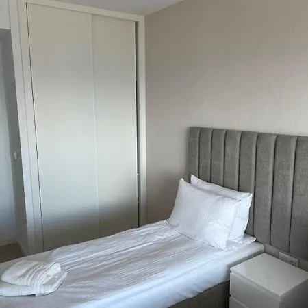 Apartamento Torre Sakura By Leo Benidorm