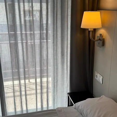 Hotel Bed And Breakfast Benidorm Benidorm