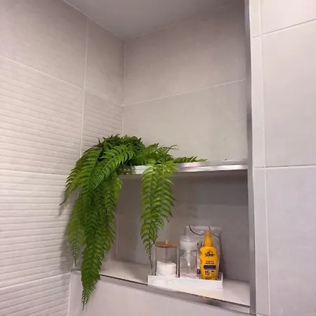 Damas Piso18 Appartement *