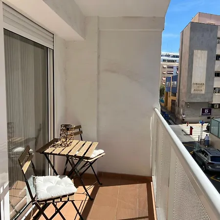 Precioso De 2 Recien Reformado En Benidorm