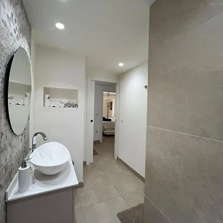 Apartment Precioso De 2 Recien Reformado En Benidorm
