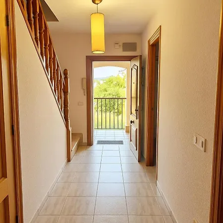 Contesa Levante Apartamento *