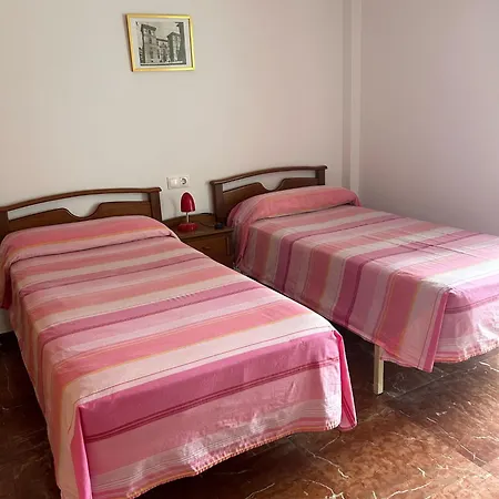 شقة Benidorm Beach Apartment *