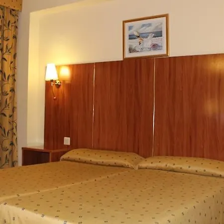 Mareny Hotel 3*