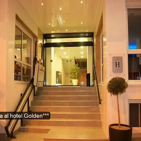 Golden Hotel 3*