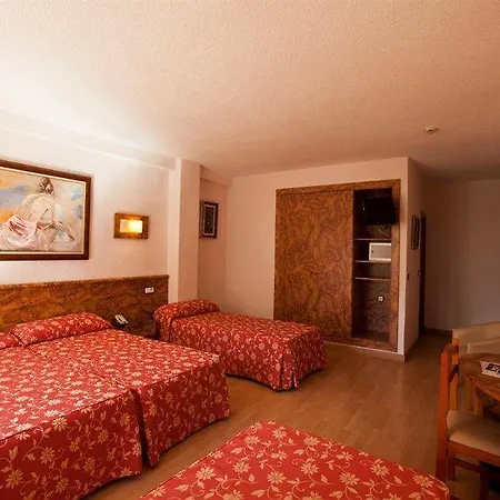 Hotel Presidente 4 Sup 4*