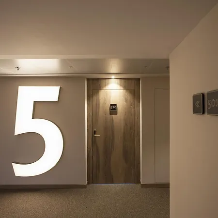 Hotel Presidente 4 Sup 4*