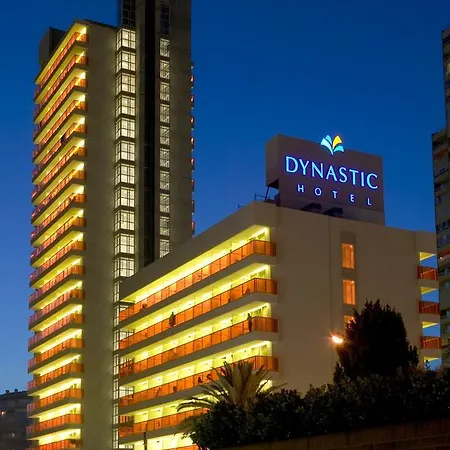 Hotell & Dynastic 4*