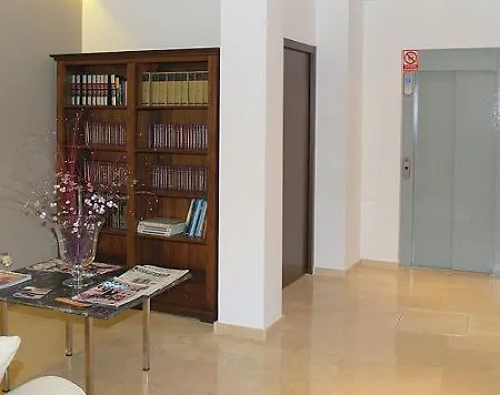 Clopy Rocamar 3* بينايدورم
