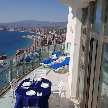 Apartman Deluxe Penthouse On The 42nd Floor With Amazing Sea Views Benidorm