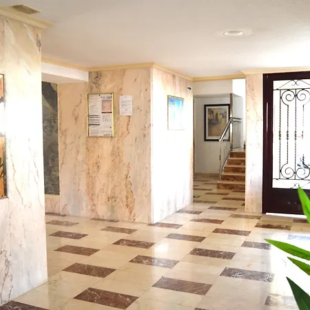 Albatros Apartment Benidorm