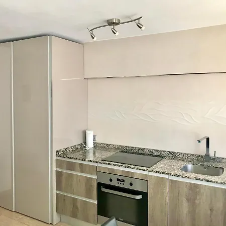 Recently Refurbished Center Apartment Benidorm