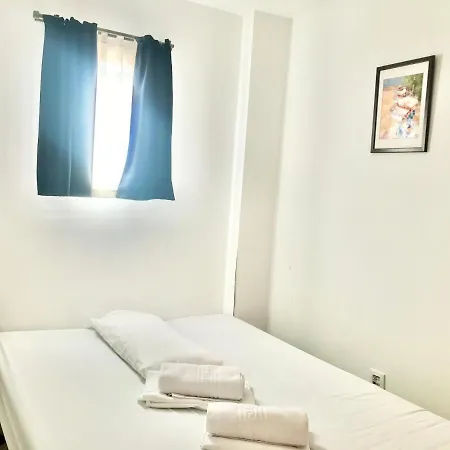 Apartment Recently Refurbished Center *