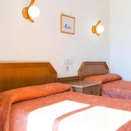 Celymar Hotel *