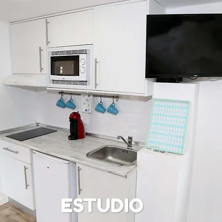 Ana Villa