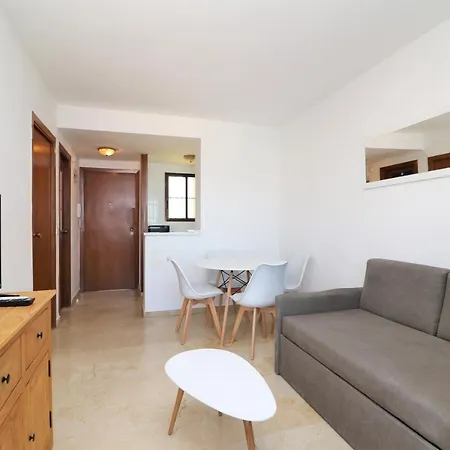 Trinisol Ii 5-e Apartment *