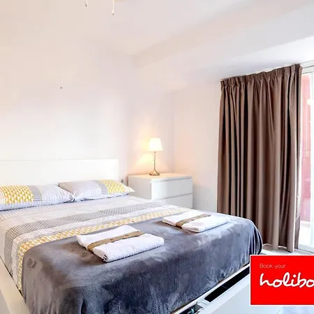 Apartment Epic Sea Views L Modern And Chic L Reformed With Aircon L Free Welcome Pack L Eva