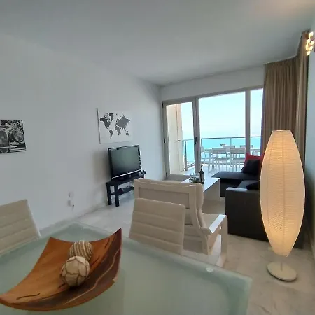 Apartment Torre Lugano Sky Playa Levante *