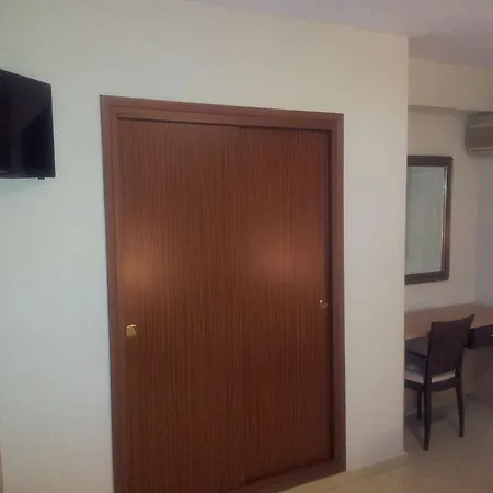 Primavera Hotel