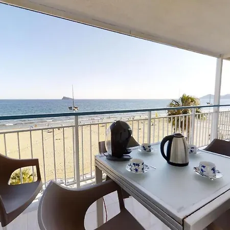 Apartment Luxury Beachfront