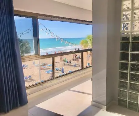 Levante Seafront Apartment *