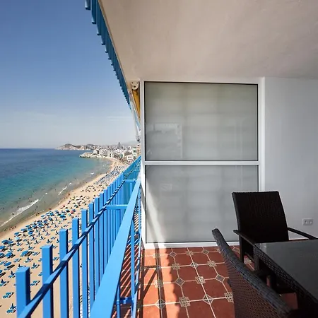 Las Palmeras 15a * Benidorm
