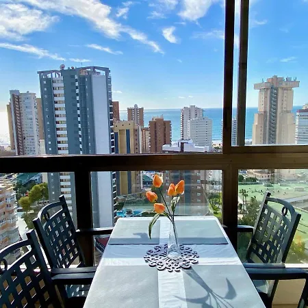 Los Gemelos 2 Sin Aire Acondicionado - Aloturin Benidorm