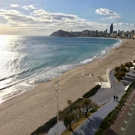 Apartment Los Fernandos, 1st Line Beachfront Poniente, 2 Bedroom Ocean Terrace Benidorm